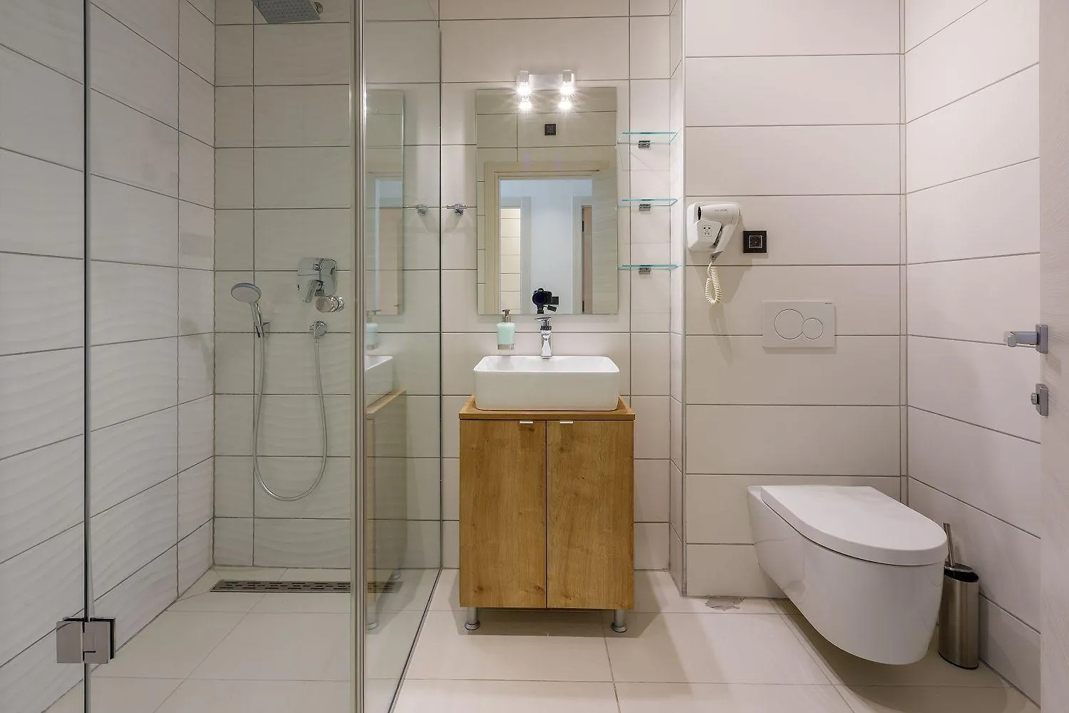 Einzigartiges Apartment Nur 500 Meter Zum Strand Mit Sauna, Gym, Pool, Wifi Crikvenica